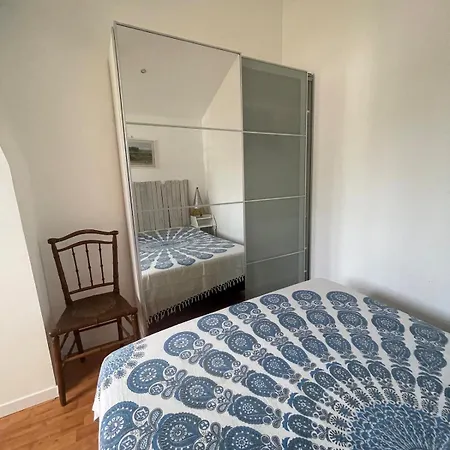Bagatelle House * Ares